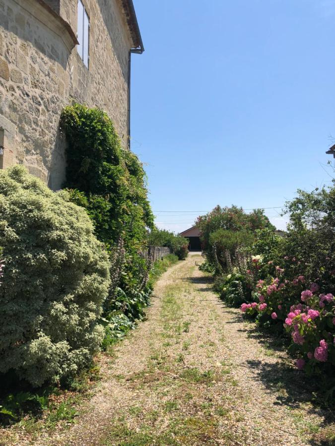 Clos De Bertinat Saint-Sulpice-de-Faleyrens ภายนอก รูปภาพ